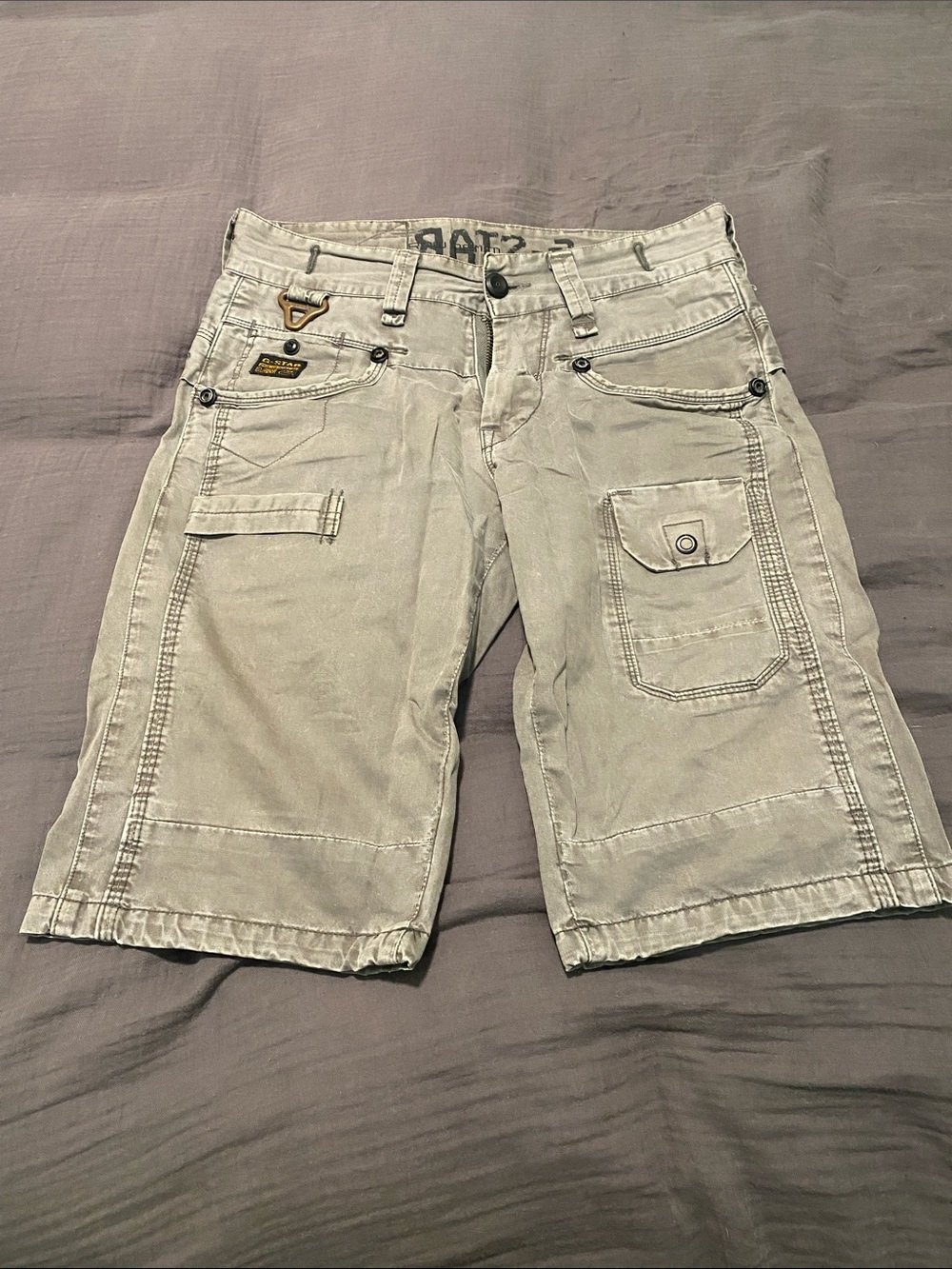 GStar Gray Men's Shorts.
W28 adjustable